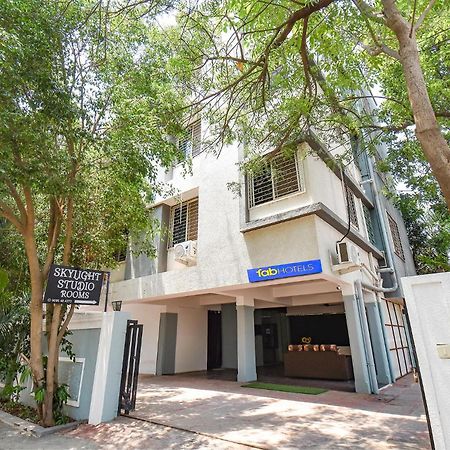 Fabhotel Skylight Studio Rooms - Nr Mcf Camp بونة المظهر الخارجي الصورة