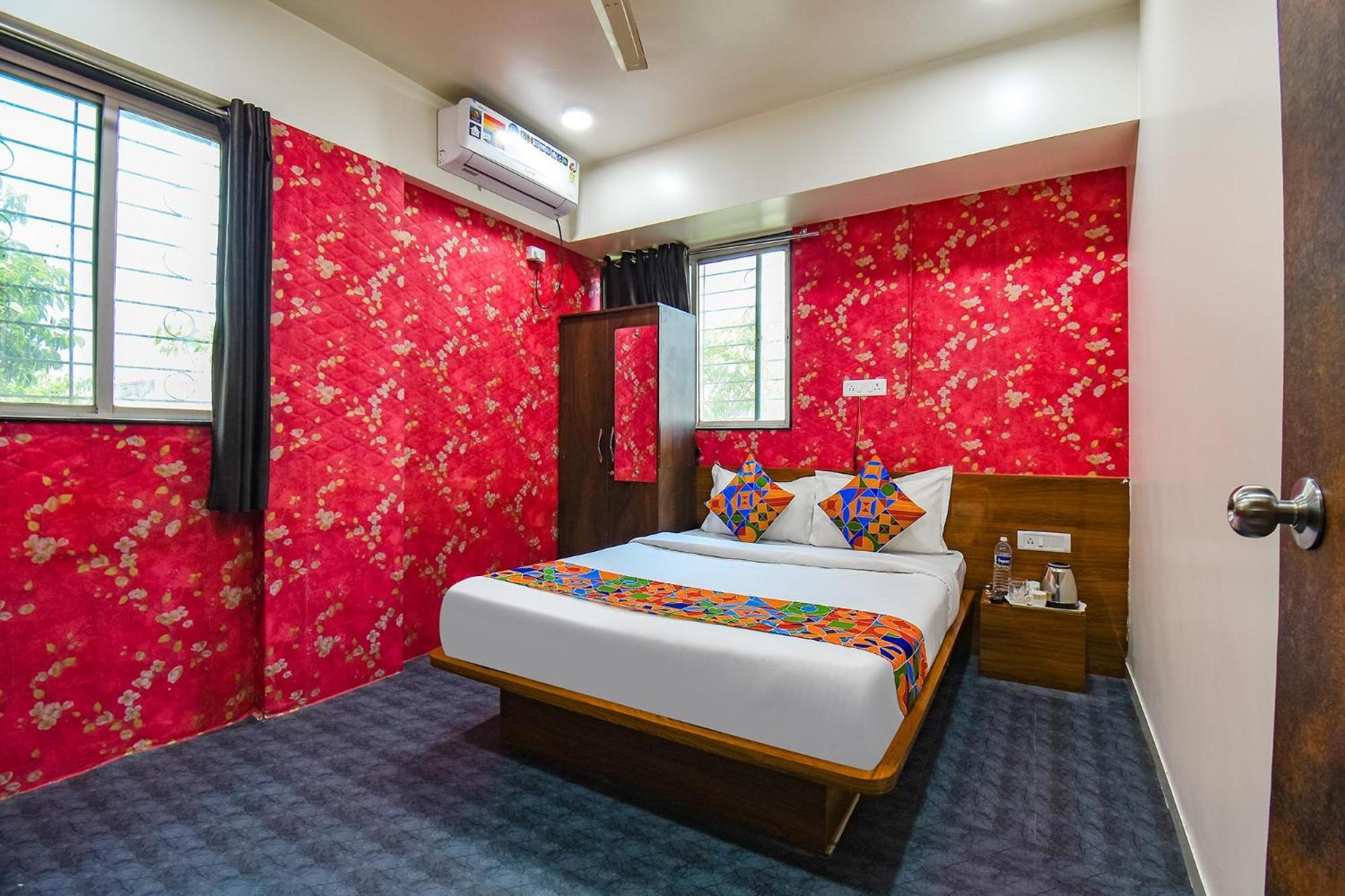 Fabhotel Skylight Studio Rooms - Nr Mcf Camp بونة المظهر الخارجي الصورة